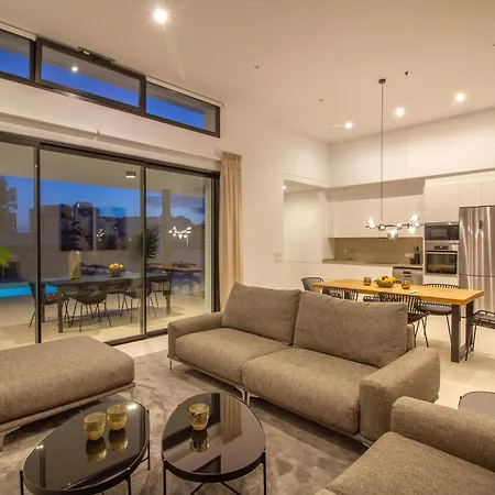 Aquiles By Abahana Villa *