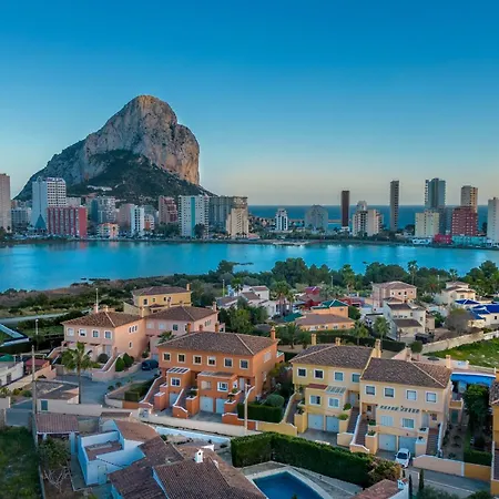 Aquiles By Abahana Calpe