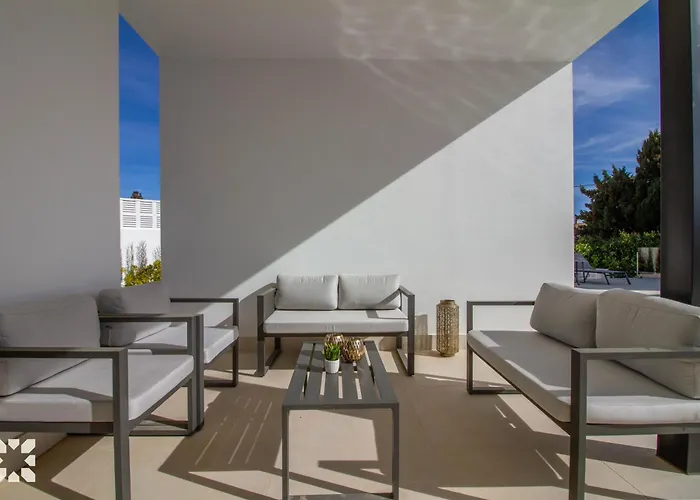 Villa Aquiles By Abahana *