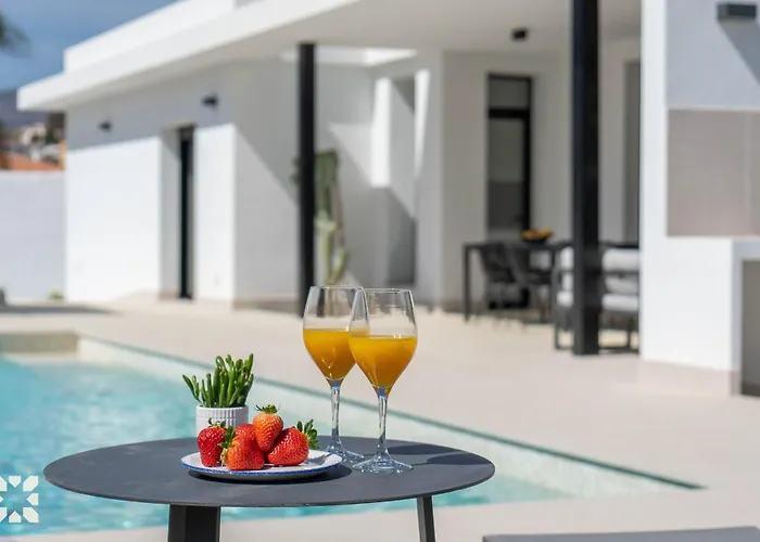 Villa Aquiles By Abahana *