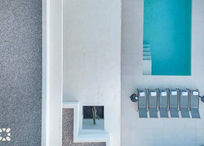 Villa Aquiles By Abahana